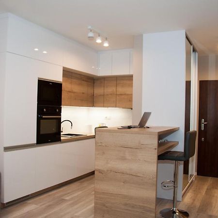 Apartament Cybernetyki Mokotow Warschau Buitenkant foto