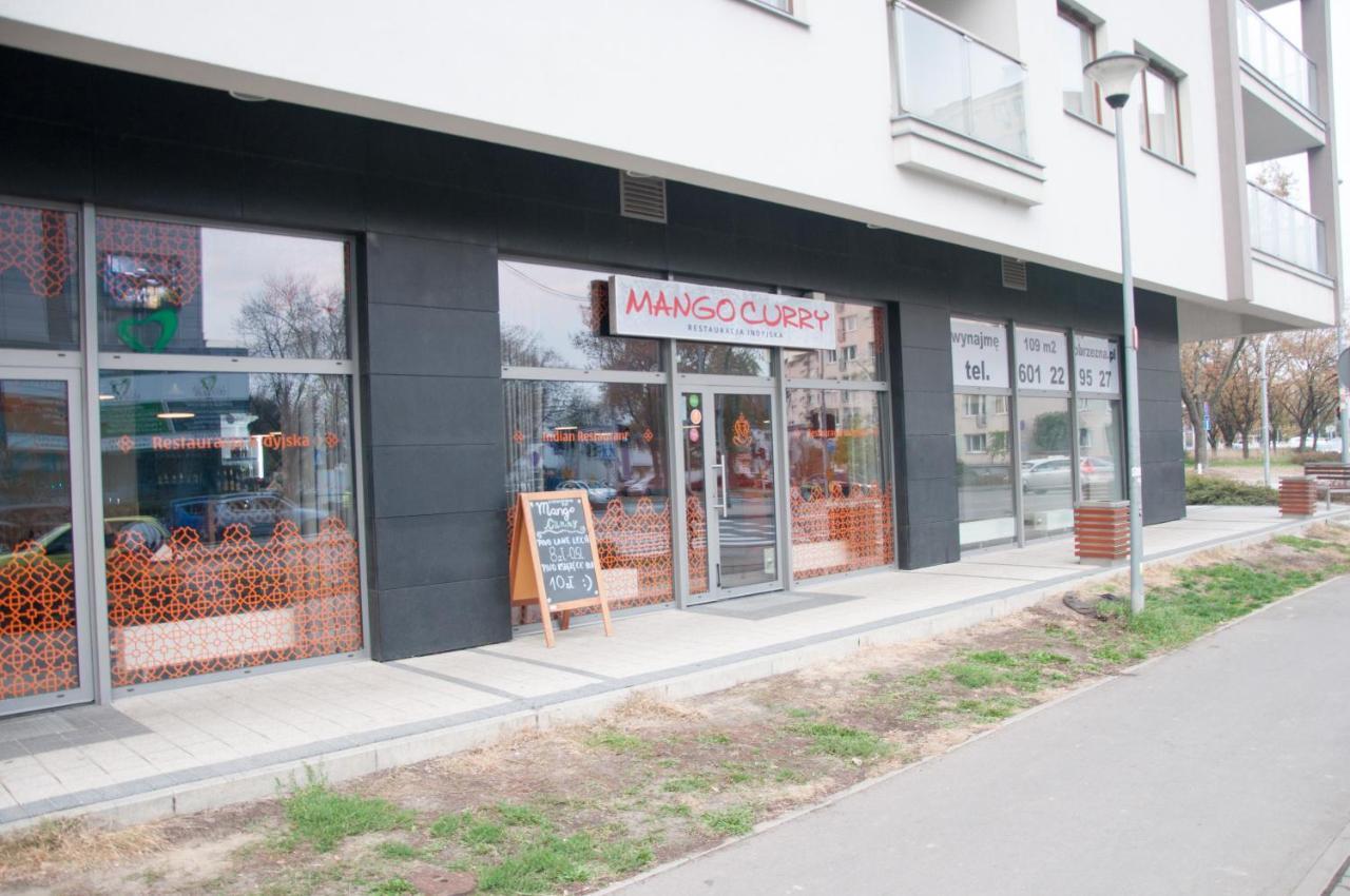 Apartament Cybernetyki Mokotow Warschau Buitenkant foto