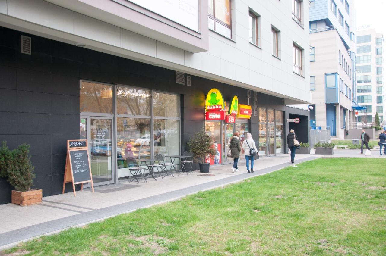 Apartament Cybernetyki Mokotow Warschau Buitenkant foto