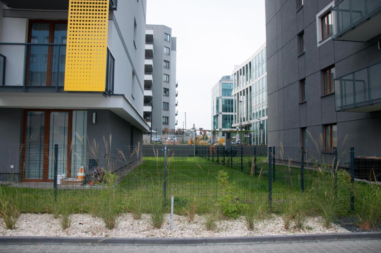 Apartament Cybernetyki Mokotow Warschau Buitenkant foto