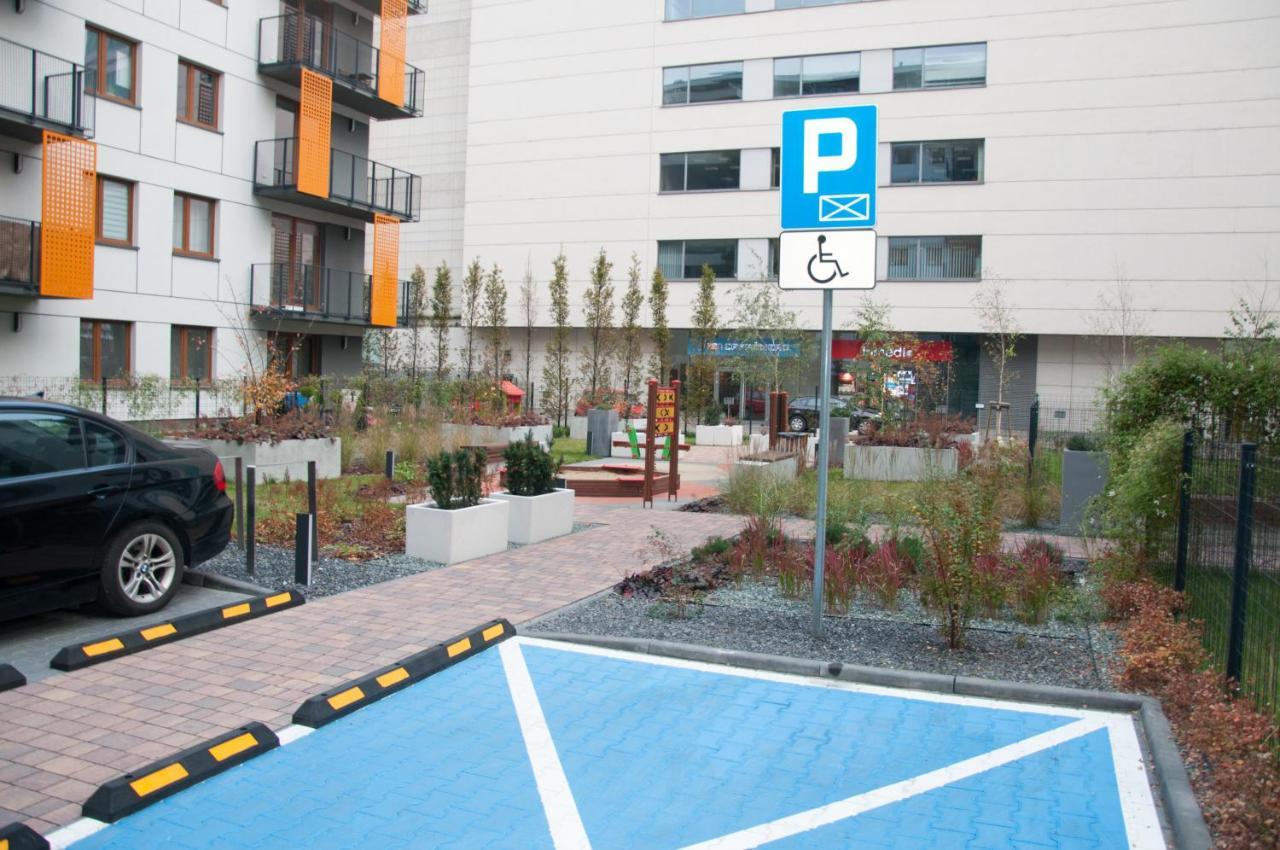 Apartament Cybernetyki Mokotow Warschau Buitenkant foto