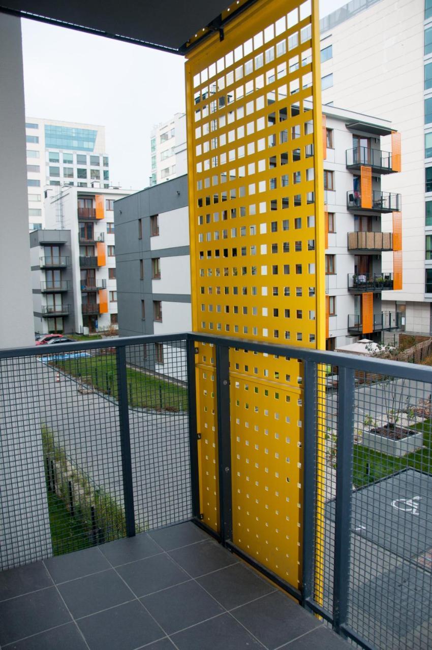Apartament Cybernetyki Mokotow Warschau Buitenkant foto