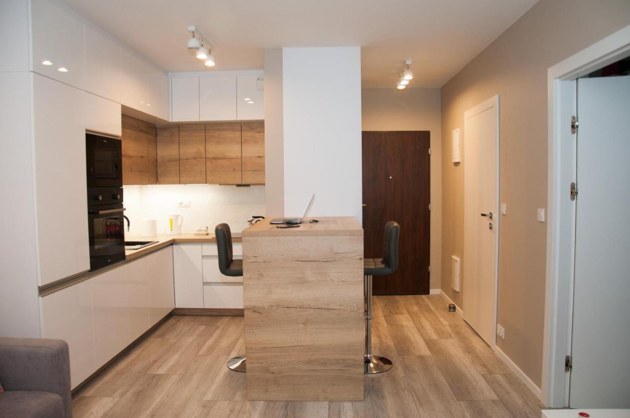 Apartament Cybernetyki Mokotow Warschau Buitenkant foto