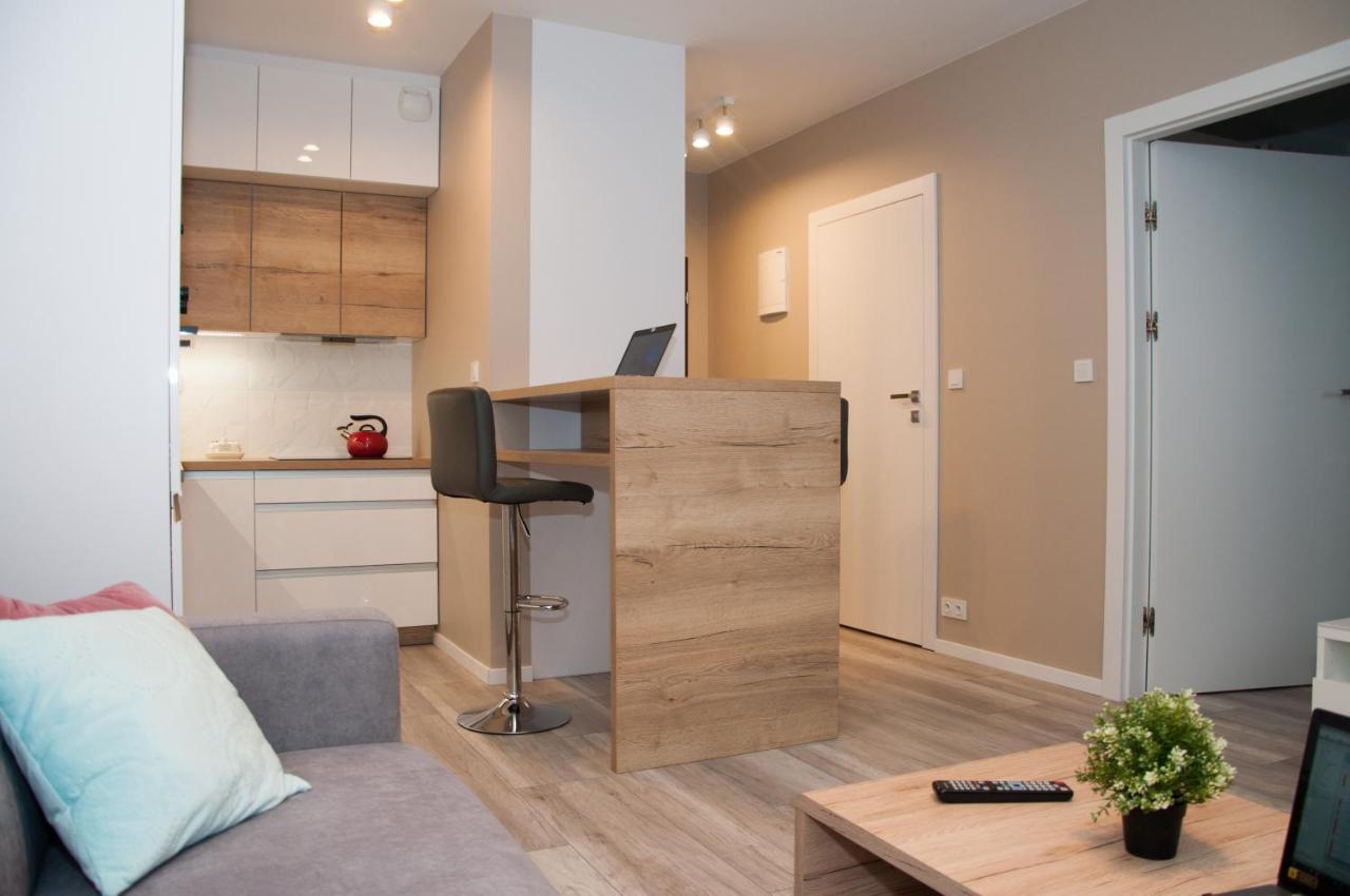 Apartament Cybernetyki Mokotow Warschau Buitenkant foto
